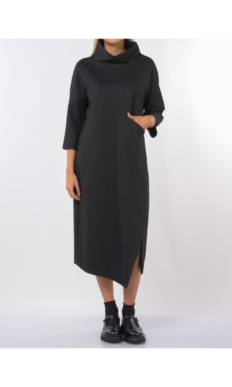 abito lungo da donna Jurere effetto riga con collo a cratere