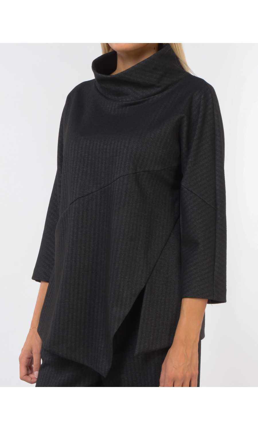 maglia da donna Jurere con tasca e spacco asimmetrico